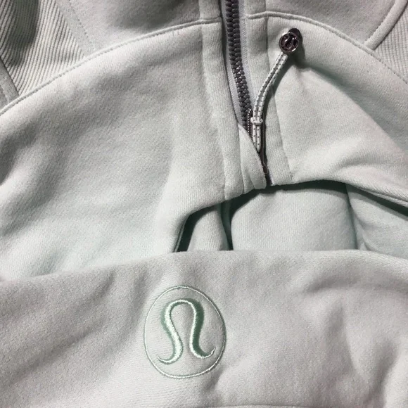 SOLD!! NWT Lululemon 1/2 Zip Scuba Hoodie - Picture 4 of 5